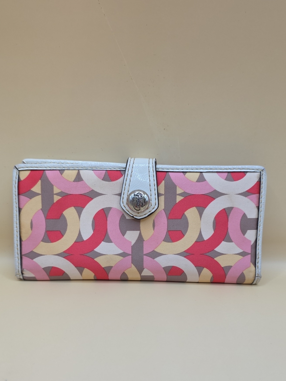 Coach Kristin Chain Link Multi-Compartment Wallet